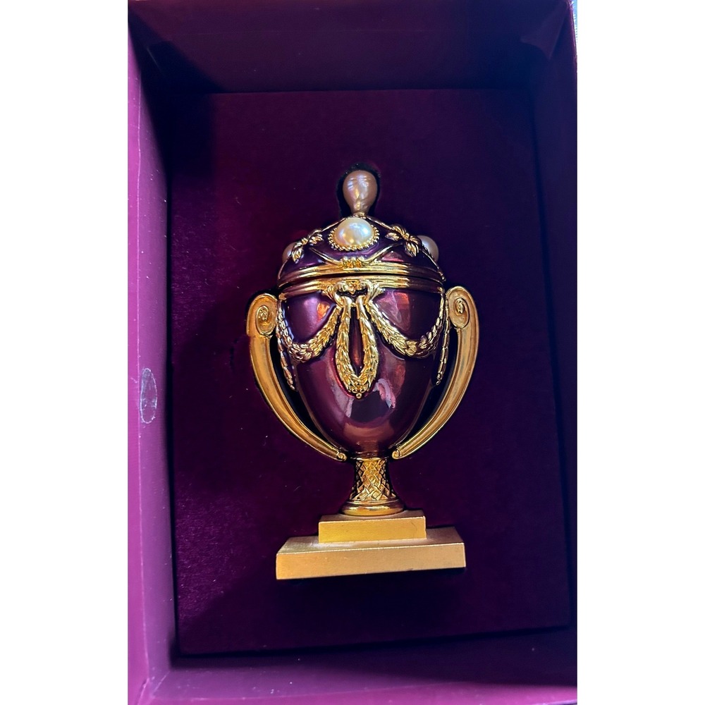 Joan Rivers Imperial Treasures II Faberge Style Egg Trinket Box with Bee Pin COA